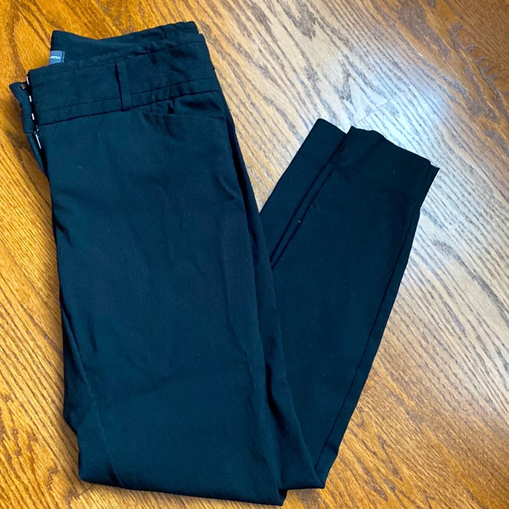 The limited woman’s pants size 4